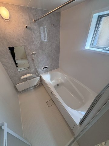 越谷市宮本町新築戸建ての浴室