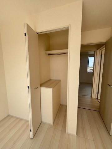 越谷市宮本町新築戸建ての収納