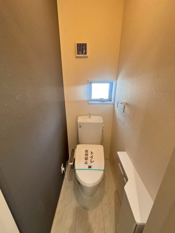 越谷市宮本町新築戸建てのトイレ