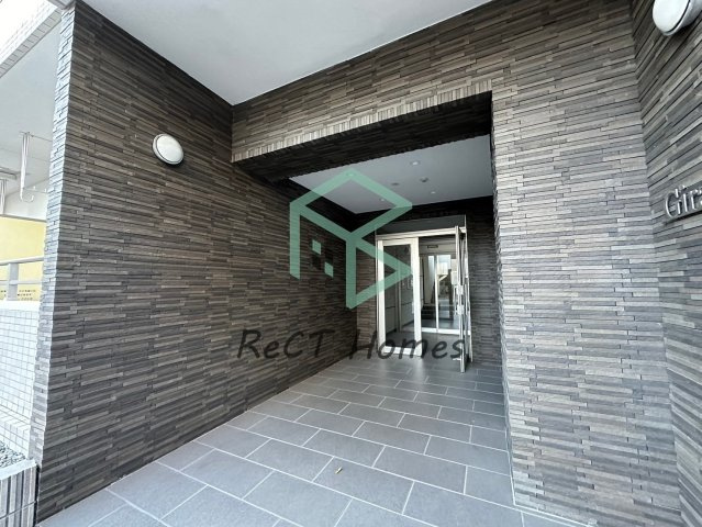 ジラソーレ花影のエントランス