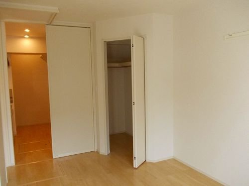 ｃｅｌｌ　ｃｕｂｅの内装