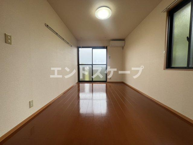 高崎グリーンハイツ Ⅴ　Ａ/Ｂの居間・リビング|高崎、前橋のお部屋探しはエンドスケープまで！お客様の理想お聞かせ下さい♪