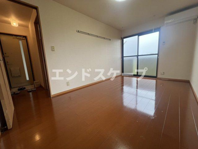 高崎グリーンハイツ Ⅴ　Ａ/Ｂの居間・リビング|高崎、前橋のお部屋探しはエンドスケープまで！お客様の理想お聞かせ下さい♪