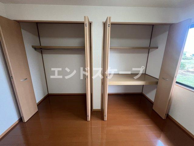 高崎グリーンハイツ Ⅴ　Ａ/Ｂの収納|高崎、前橋のお部屋探しはエンドスケープまで！お客様の理想お聞かせ下さい♪