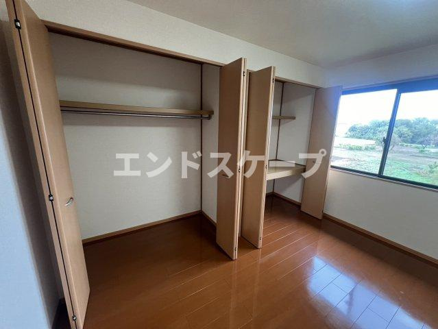 高崎グリーンハイツ Ⅴ　Ａ/Ｂの収納|高崎、前橋のお部屋探しはエンドスケープまで！お客様の理想お聞かせ下さい♪