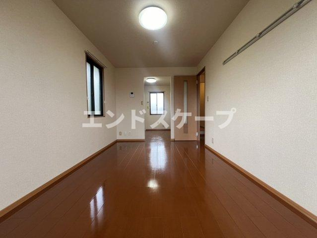 高崎グリーンハイツ Ⅴ　Ａ/Ｂの居間・リビング|高崎、前橋のお部屋探しはエンドスケープまで！お客様の理想お聞かせ下さい♪