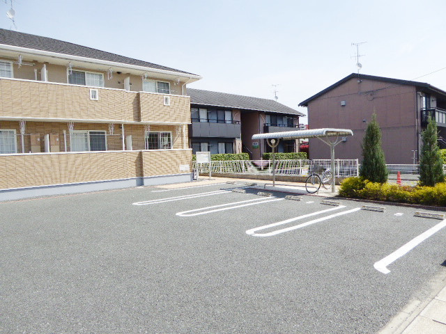 ベル・フィオーレの駐車場