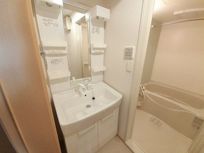 【浴室】 | アルマーセン