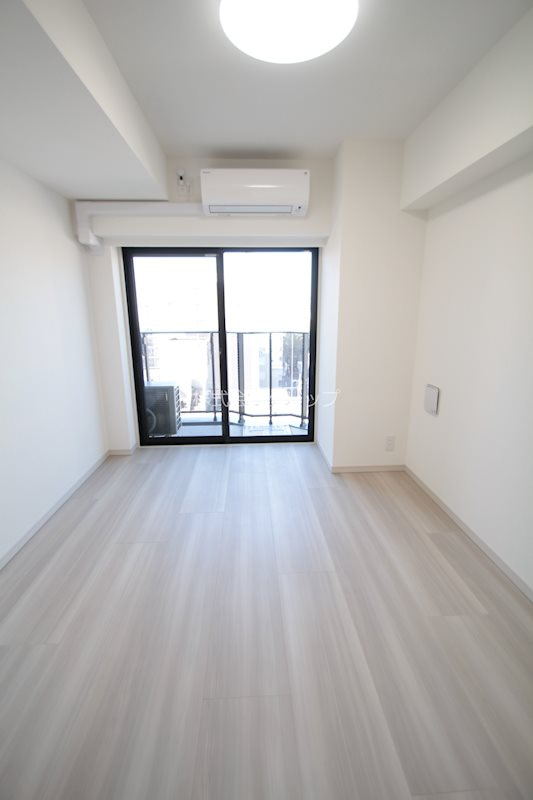 オルタナ横濱阪東橋の寝室