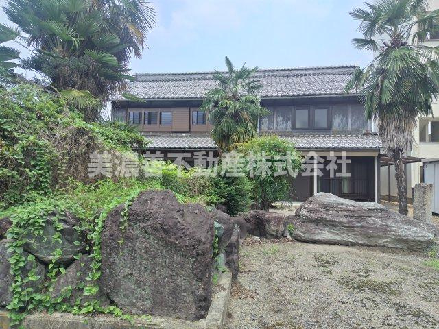６５４９８　岐阜市岩倉町土地の外観