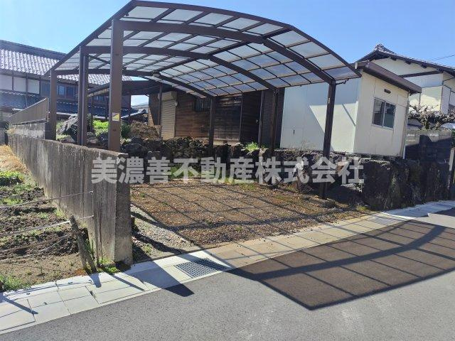 ６５４９８　岐阜市岩倉町土地の外観