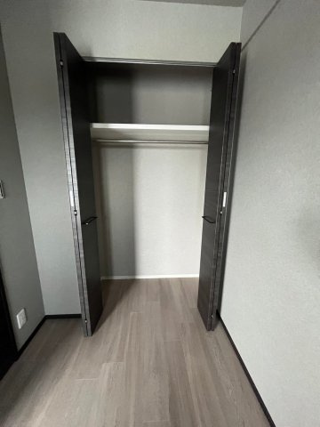 プレサンス　ジェネ　上前津　名古屋市賃貸　仲介手数料無料の収納