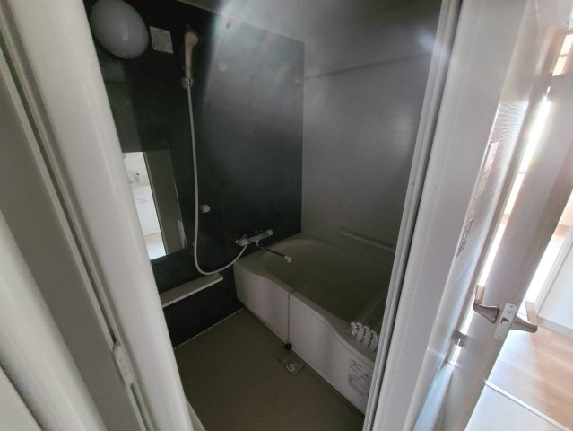 東急ドエル名谷つつじが丘ビレジ２号棟の浴室