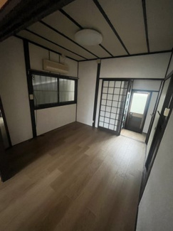 【洋室】 | 馬場町貸家