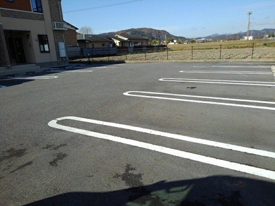 【駐車場】 | プロムナード弐番館 | 駐車場完備です