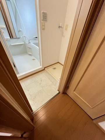 パインコーン　１番館の洗面所