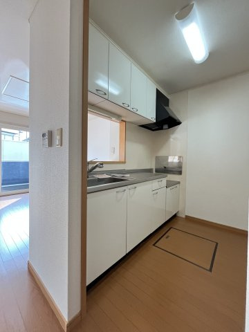 パインコーン　１番館のキッチン