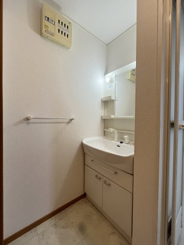 パインコーン　１番館の洗面所