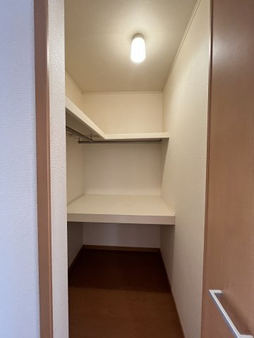 パインコーン　１番館の収納