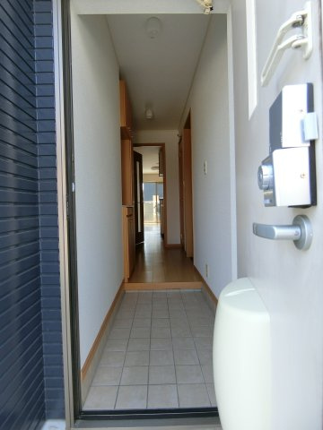 プチ・プランタン　Ⅴの玄関