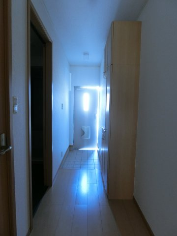 プチ・プランタン　Ⅴの玄関