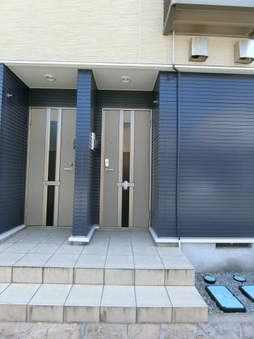 プチ・プランタン　Ⅴの玄関