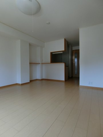 プチ・プランタン　Ⅴの居間・リビング