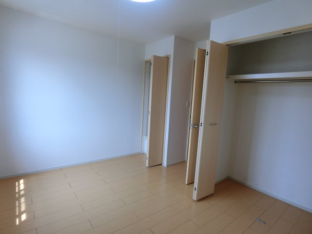 カーサ・アバンツァート　Ｂの洋室|イメージ203号室の写真