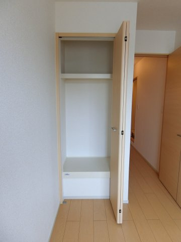 カーサ・アバンツァート　Ｂの収納|イメージ203号室の写真