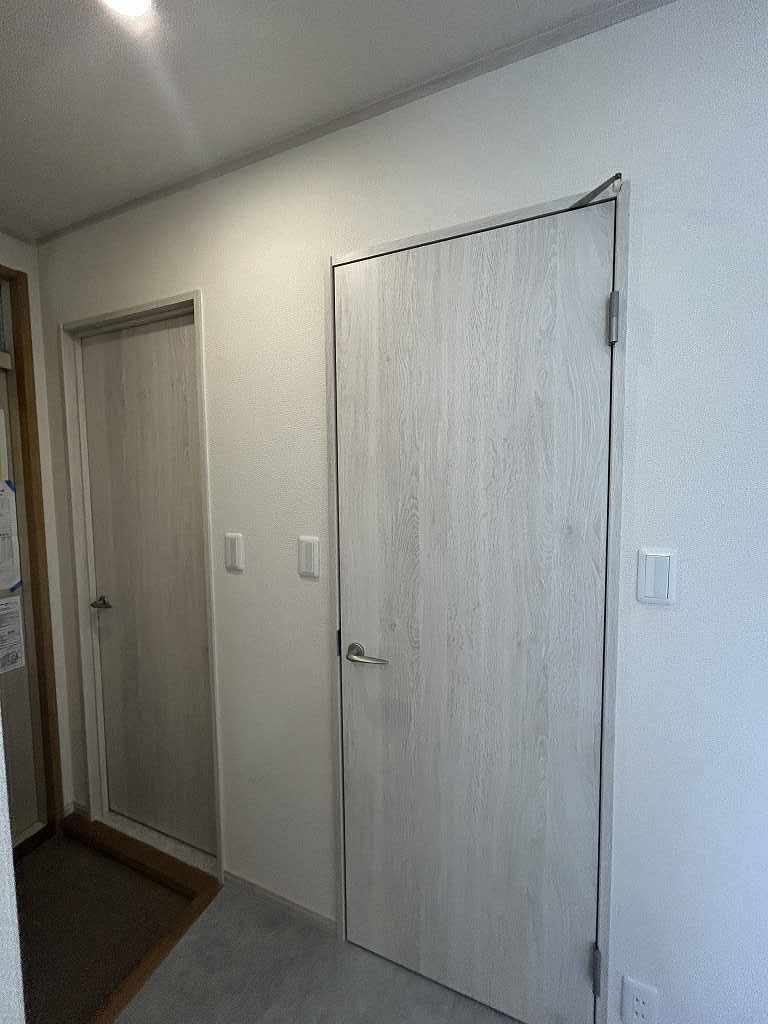 エクセレントＴＡＫＡＢ　Ｂ棟の玄関