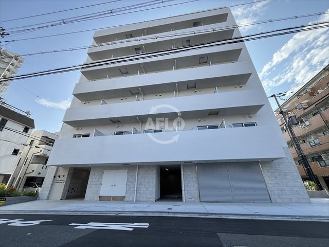 グリュックメゾン　S－SHINFUKAE　XIII（テナント）