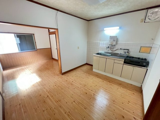 星が丘１丁目戸建の居間・リビング