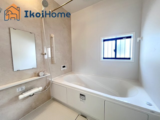 明石市太寺天王町　新築戸建の浴室|【ホームページに現地動画掲載中】●年中無休：当日予約可●足を伸ばしてゆったりご入浴いただけます♪