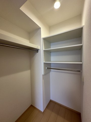 サンシャインヒルズM B棟の収納