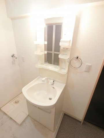 【独立洗面台】