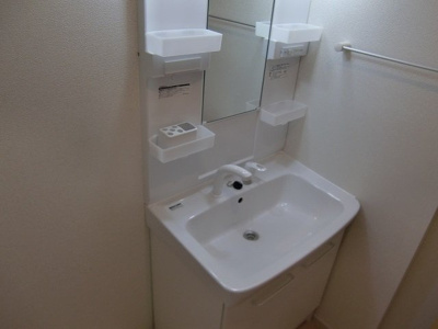 【洗面所】 | エテルノ | ゆったりとスペースのある洗面所