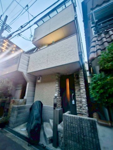 大阪市城東区新喜多1丁目　戸建の外観