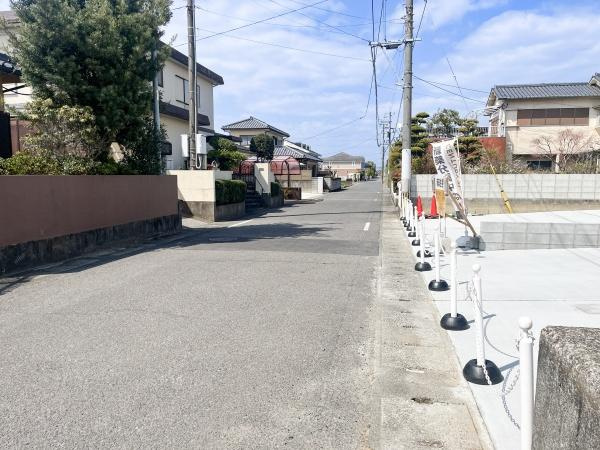 横田2丁目Ｗ棟　新築の前面道路含む現地写真|前面道路含む現地(2026年2月撮影)