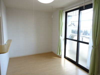 【居間・リビング】 | ルミエールユウ | リビング