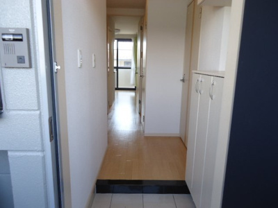 【玄関】 | ルミエールユウ | 玄関