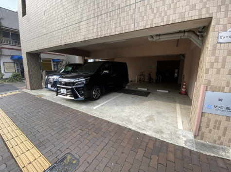 【駐車場】 ピュール・セレネ表町