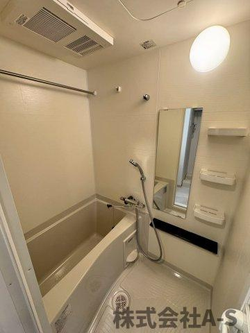 エステムコート名古屋新栄Ⅳネストの浴室|同間取り画像使用
実際のお部屋と色などが異なる場合がございます。