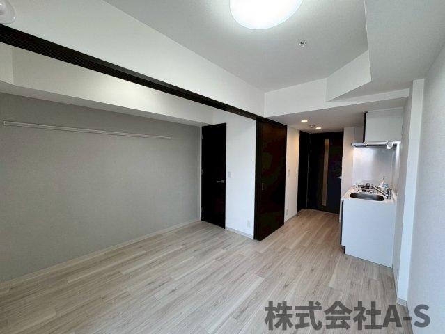 エステムコート名古屋新栄Ⅳネストの居間・リビング|同間取り画像使用
実際のお部屋と色などが異なる場合がございます。