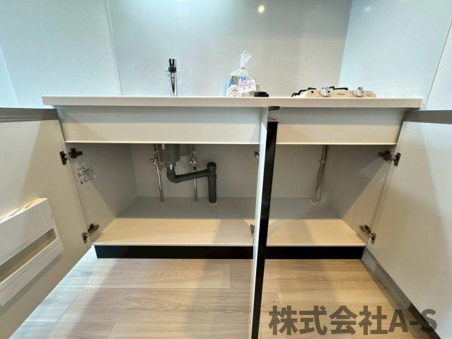エステムコート名古屋新栄Ⅳネストのキッチン|同間取り画像使用
実際のお部屋と色などが異なる場合がございます。