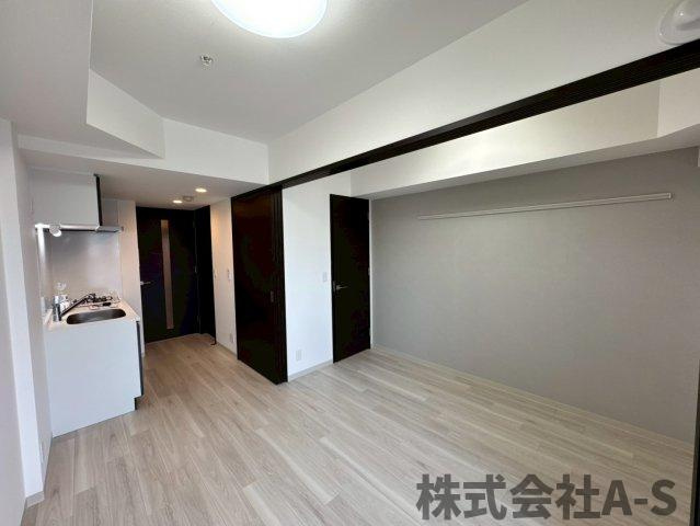 エステムコート名古屋新栄Ⅳネストの居間・リビング|同間取り画像使用
実際のお部屋と色などが異なる場合がございます。
