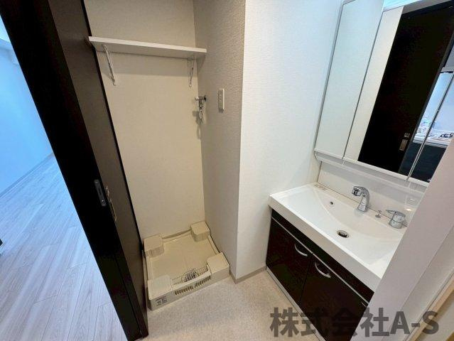 エステムコート名古屋新栄Ⅳネストの洗面所|同間取り画像使用
実際のお部屋と色などが異なる場合がございます。
