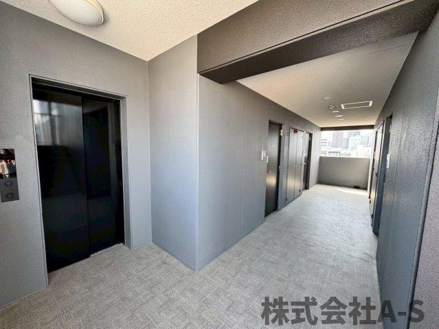 エステムコート名古屋新栄Ⅳネストのロビー|同間取り画像使用
実際のお部屋と色などが異なる場合がございます。