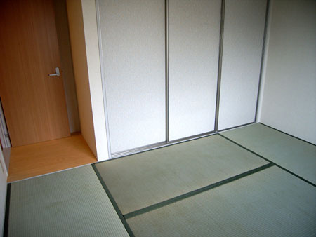 ファミール唐国IIの和室|明るい和室です