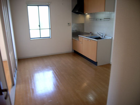 ファミール唐国IIの居間・リビング|居間です