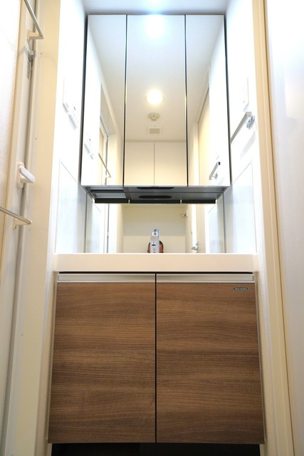 アジールコート山手動坂の洗面所|※写真は同タイプ住戸です。